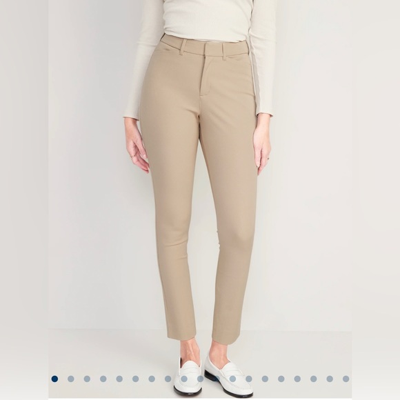 NWT Old Navy Skinny Ankle Pixie Pants - Picture 1 of 2